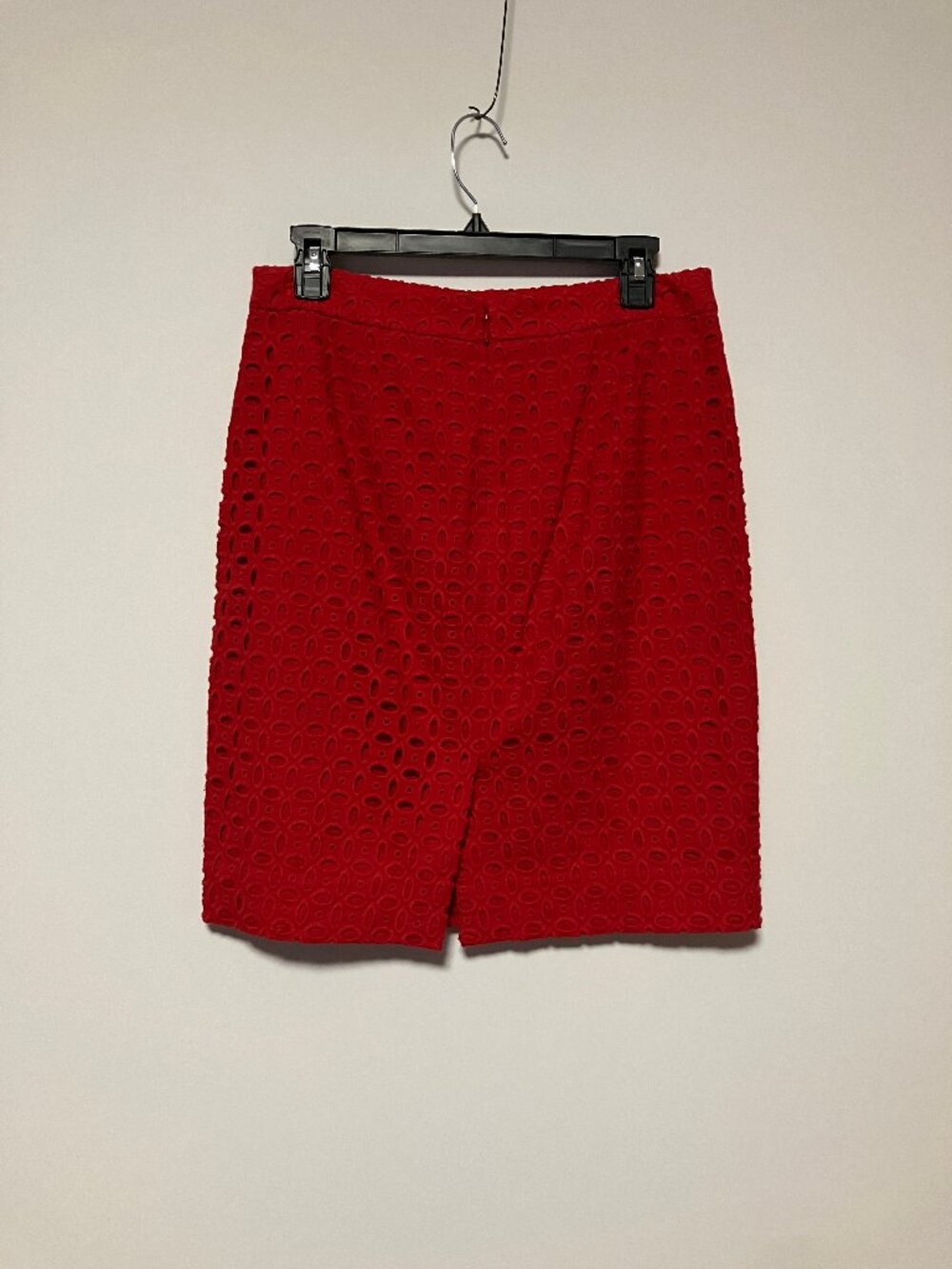 J. Crew No. 2 Pencil Skirt Ultra Eyelet, Red, Cotton, Size 4, Style 45545 - Picture 2 of 4